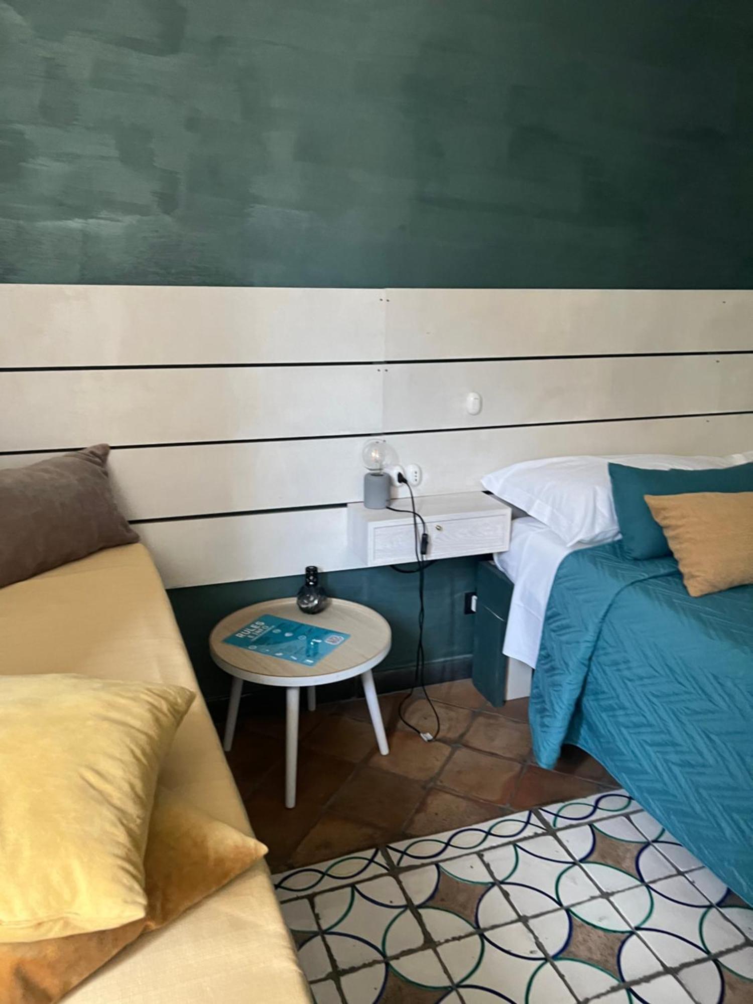 Marieta Rooms Sarzana Exterior photo